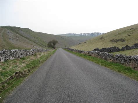 View Down Long Dale Alan Heardman Cc By Sa Geograph Britain