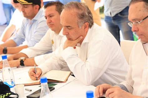 Anuncian licitación para la construcción de la doble calzada Villeta