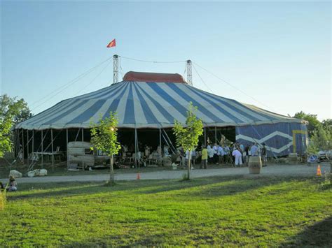 Le Cirque Des Cirques Chapiteau