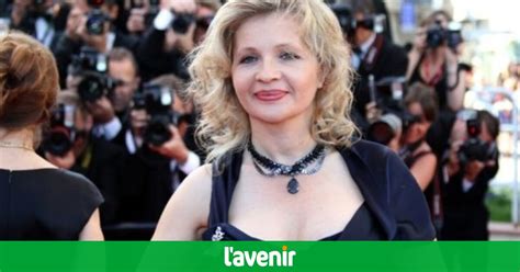 Eva Ionesco Attaque Sa Mère Irina Pour Les Photos Sulfureuses De Son Enfance L Avenir