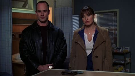 Detectives Elliot Stabler And Olivia Benson Season Eight Law And Order