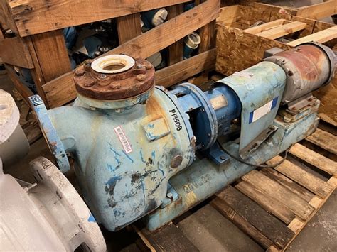 Goulds Mt X Stainless Steel Self Priming Pump With Base And