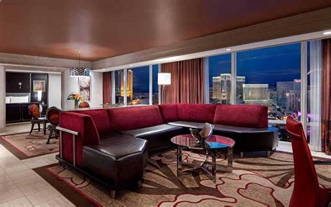 Mirage Rooms & Suites | Photos & Info | Las Vegas Hotels