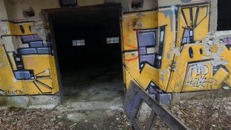 Urbex Opuszczone magazyny wojskowe Lublin Dębówka Abandoned