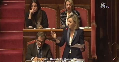 La Senatrice Donatella Conzatti Tentata Dal Nuovo Partito Di Renzi