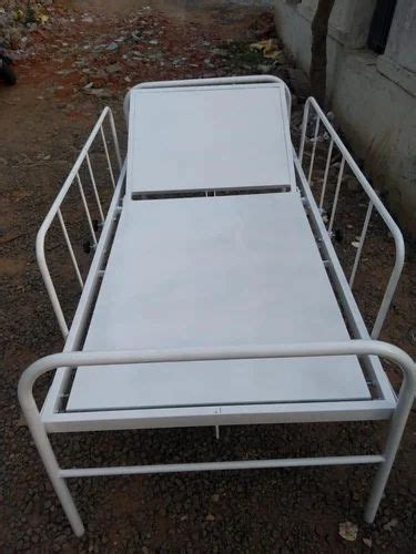 Operating Type Automation Grade Manual Mild Steel Hospital Bed Semi