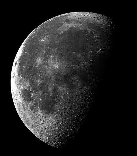 1179x2556px, 1080P Free download | File:Waning gibbous moon near last quarter HD phone wallpaper ...