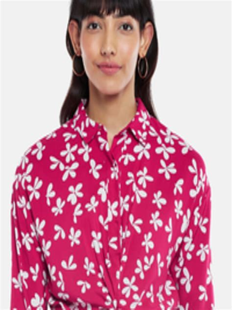 Buy People Pink Floral Print Twisted Shirt Style Crop Top Tops For Women 19126788 Myntra