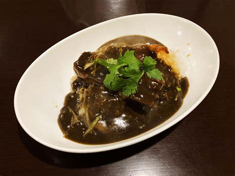 カレーが美味しいと評判の新宿歌舞伎町にある中華料理屋「グリルアンドバー ハナヤ」｜うまいもの大好き 2000軒以上食べ歩いた食レポブログ