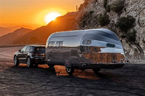 Airstream Unveils 2024 Trade Wind Travel Trailer Interstate 19X