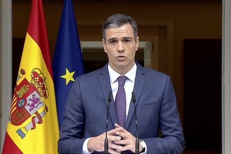 Sánchez Somete A España A Un Nuevo Plebiscito En Busca De Su Salvación