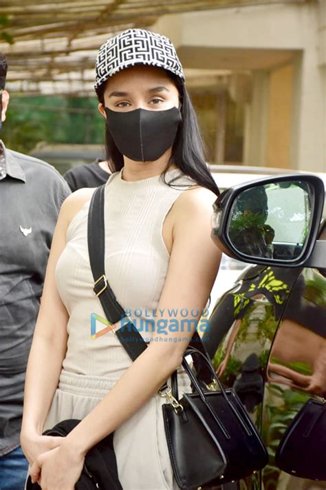 Photos Shraddha Kapoor Snapped At A Dubbing Studio In Juhu Shraddha