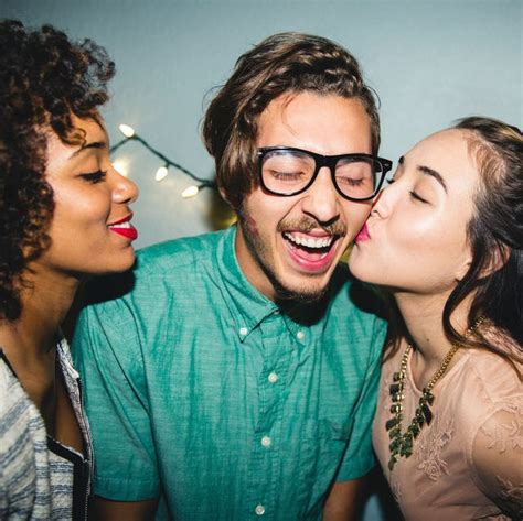 10 Types Of Polyamory Explained—polyamorous Relationship Styles