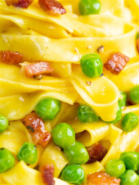 Easy Pasta Carbonara With Peas And Bacon Krumpli