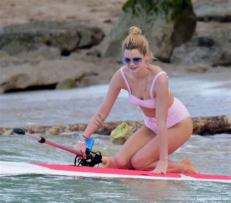 Pixie Geldof Nude Onlyfans Leaks Fappening Page Fappeningbook