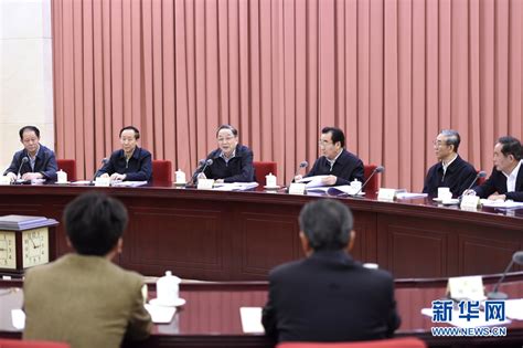 全国政协召开双周协商座谈会 围绕“培养爱国爱教的宗教界中青年代表人士”建言献策 俞正声主持 青岛市基督教 新华社