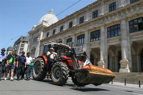 Fermierii Din Rom Nia Vor Organiza Proteste De Amploare Sunt Revolta I