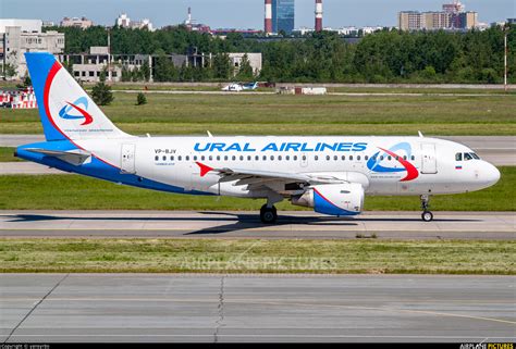 Vp Bjv Ural Airlines Airbus A At St Petersburg Pulkovo Photo