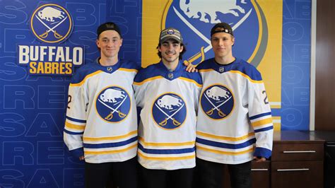 Sabres Sign 2022 1st Round Picks To Entry Level Deals Buffalo Sabres