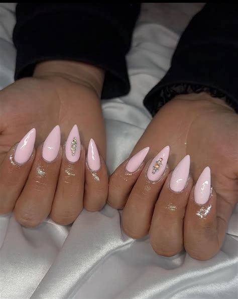 Nude Pink Almond Nails Ideas To Try In Fashion And Finger Tips