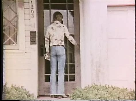 Attractive Ass Bandit Stuffs Dildo Up His Crapper In The Bedroom Gay