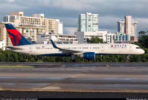 N660DL Delta Air Lines Boeing 757 232 WL Photo By Hector Antonio HR