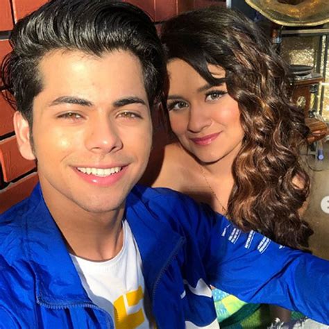 Avneet Kaurs Most Viral Moments With Siddharth Nigam In Pics Iwmbuzz