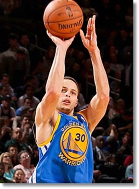 Watch Steph Curry Trick Shot From The Tunnel