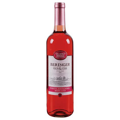 Beringer White Zinfandel Moscato Main Vine 750 Ml Applejack