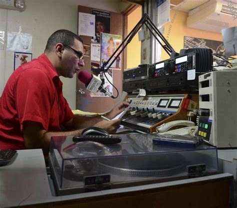 Emisoras De Radio Unen Sus Señales Y Voces Por Puerto Rico El Nuevo Día