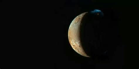 Saturns Moon Io