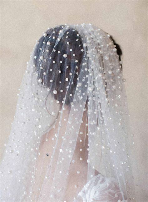 Veils - Bridal veils, birdcage veils, Tulle veils, Modern veils