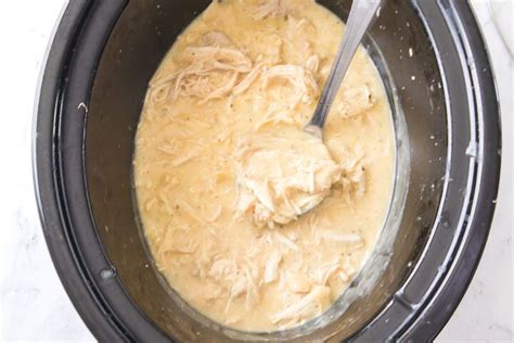 Easy Slow Cooker Chicken And Gravy Recipe Foodtalk