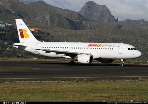 EC LRG Airbus A320 214 Iberia Express Javier Rodriguez JetPhotos