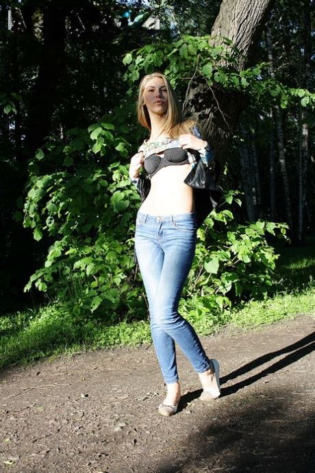 Slim Amateur Uncovers Her Small Tits In Blue Jeans During Homemade Action CoedCherry
