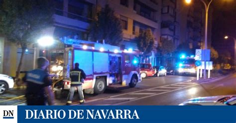 Tres personas intoxicadas por inhalación de humo en el incendio de una