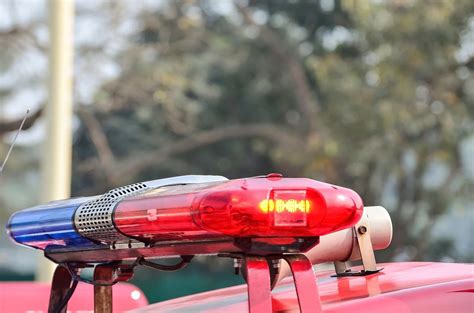 Mehrere Männer vergewaltigten mich zehn Tage lang Polizei befreit Frau aus Sex Hölle