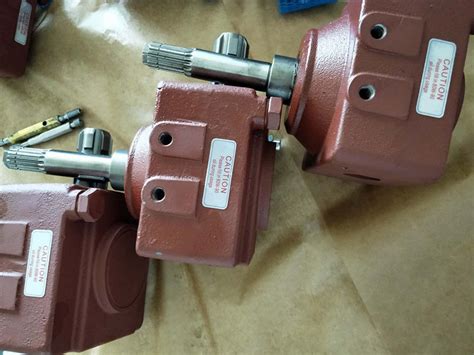 Tractor Rotary Mowers Bevel Fertilizer Spreader Tillers Right Angle Pto Shaft Reducer Gearbox