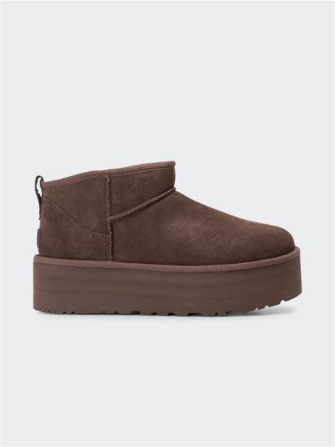 Ces Mod Les De Ugg Sont D J Les Plus Tendances De L Hiver Selon Blake