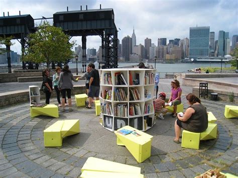 The Uni A Portable Reading Room For Public Space Public Space