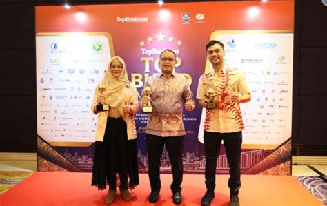 Pemkot Borong Lima Penghargaan Top Bumd Award Diswaysulsel