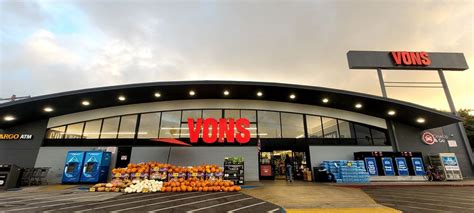 VONS - Updated October 2025 - 117 Photos & 163 Reviews - 1342 N