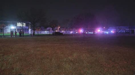 Police Man Dead After Shooting At Columbus Park