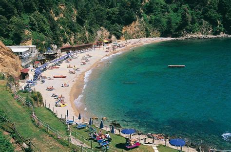 Liguria: Blue Flag Beaches on the Italian Riviera You Must Visit ...