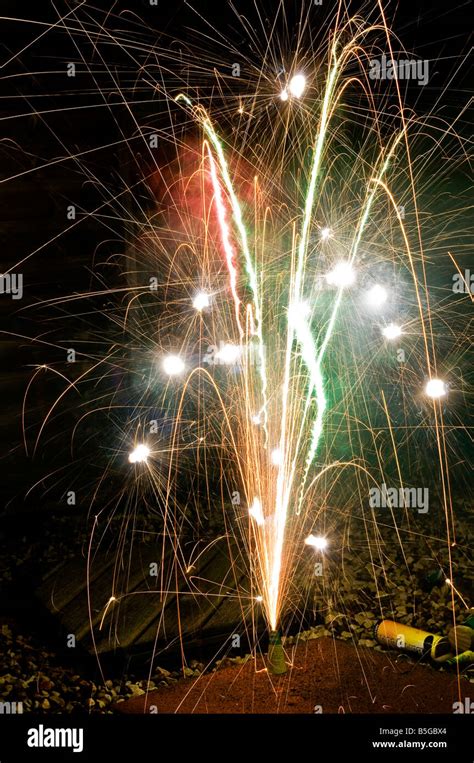 Gunpowder firework hi-res stock photography and images - Alamy