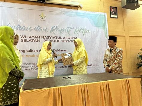 Pengukuhan PW Nasyiatul Aisyiyah Deklarasikan Gerakan Anti Eksploitasi