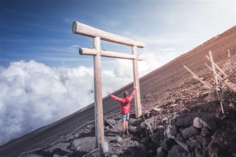 Cómo subir el Monte Fuji por cuenta propia Guía por las 4 rutas