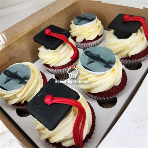 Graduation Custom Cupcakes Baked By Nataleen
