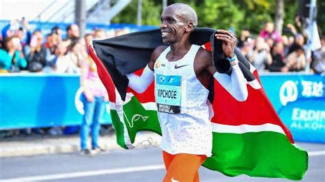 Marathon de Berlin 2023 le détenteur du record du monde Eliud