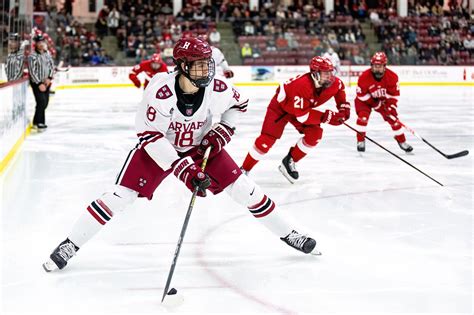 Harvard Mens Hockey Crashes Out Of Ecac Playoffs In 4 1 Loss To